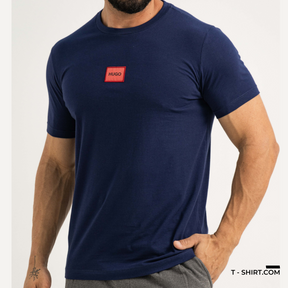 Camiseta Hugo Boss Daile Logo Vermelho