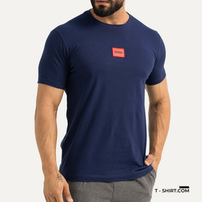 Camiseta Hugo Boss Daile Logo Vermelho