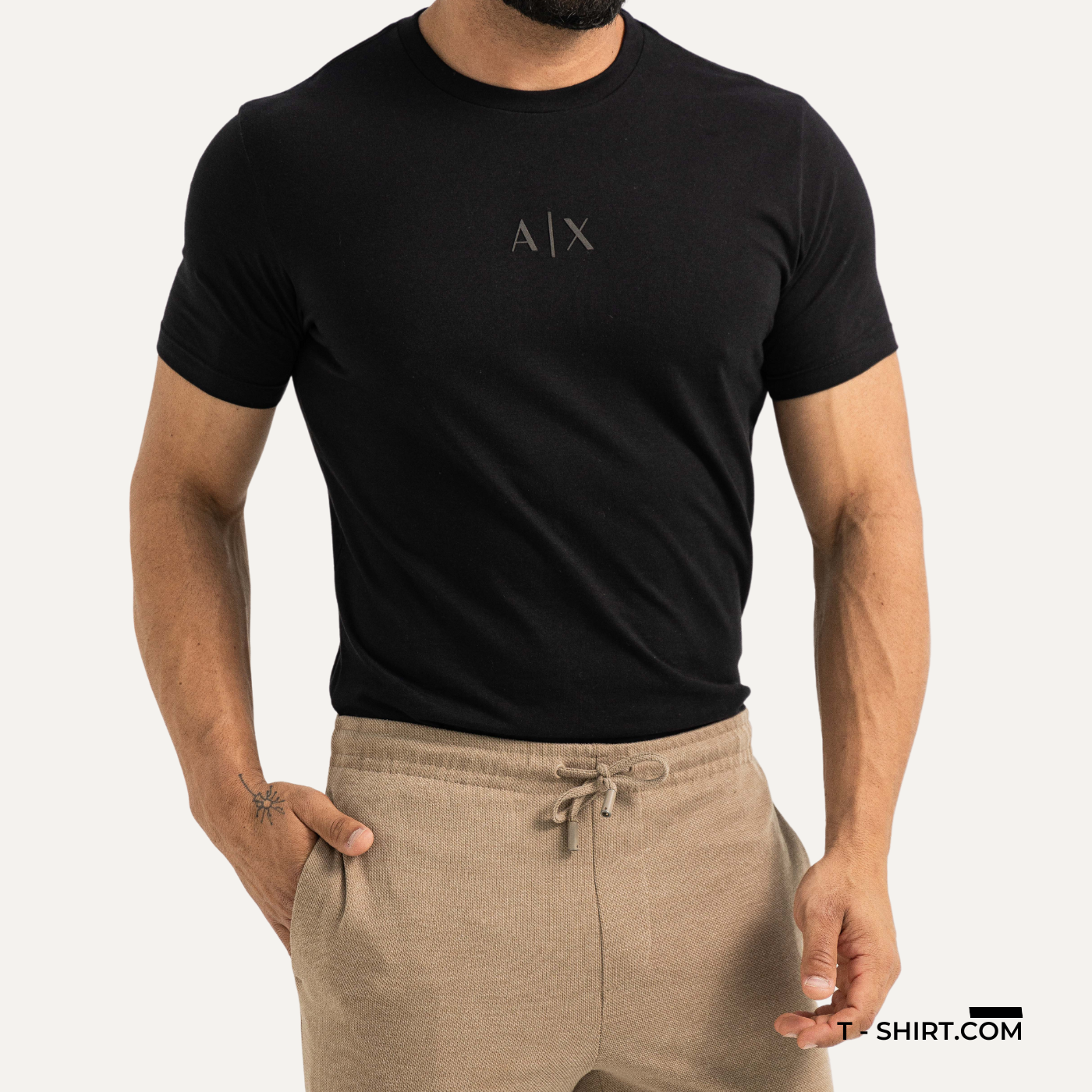 Camiseta Armani Exchange Logo Central