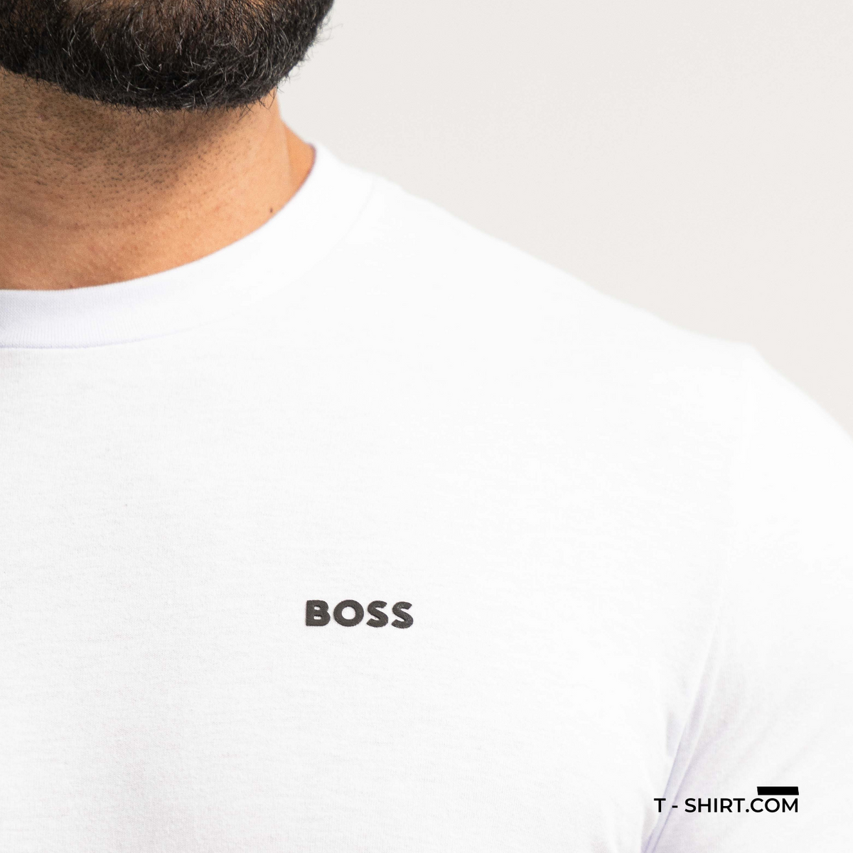 Camiseta Básica Hugo Boss