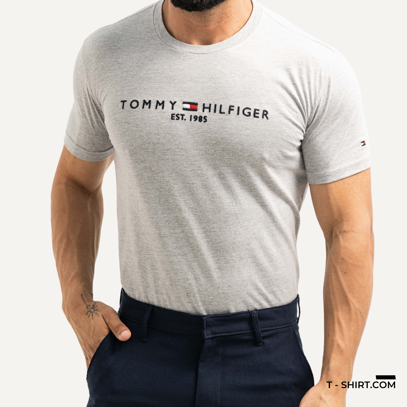 Camiseta Tommy Hilfiger Bordada