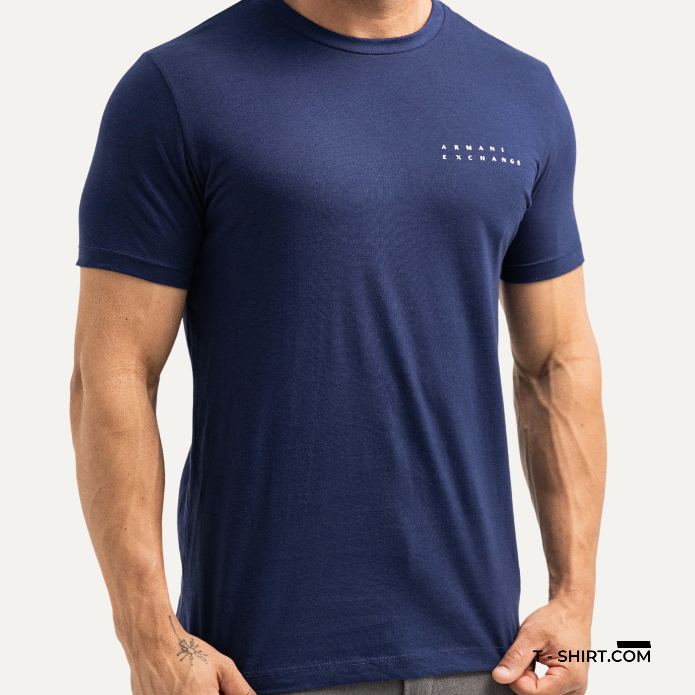 Camiseta Armani Exchange Logo Estampada