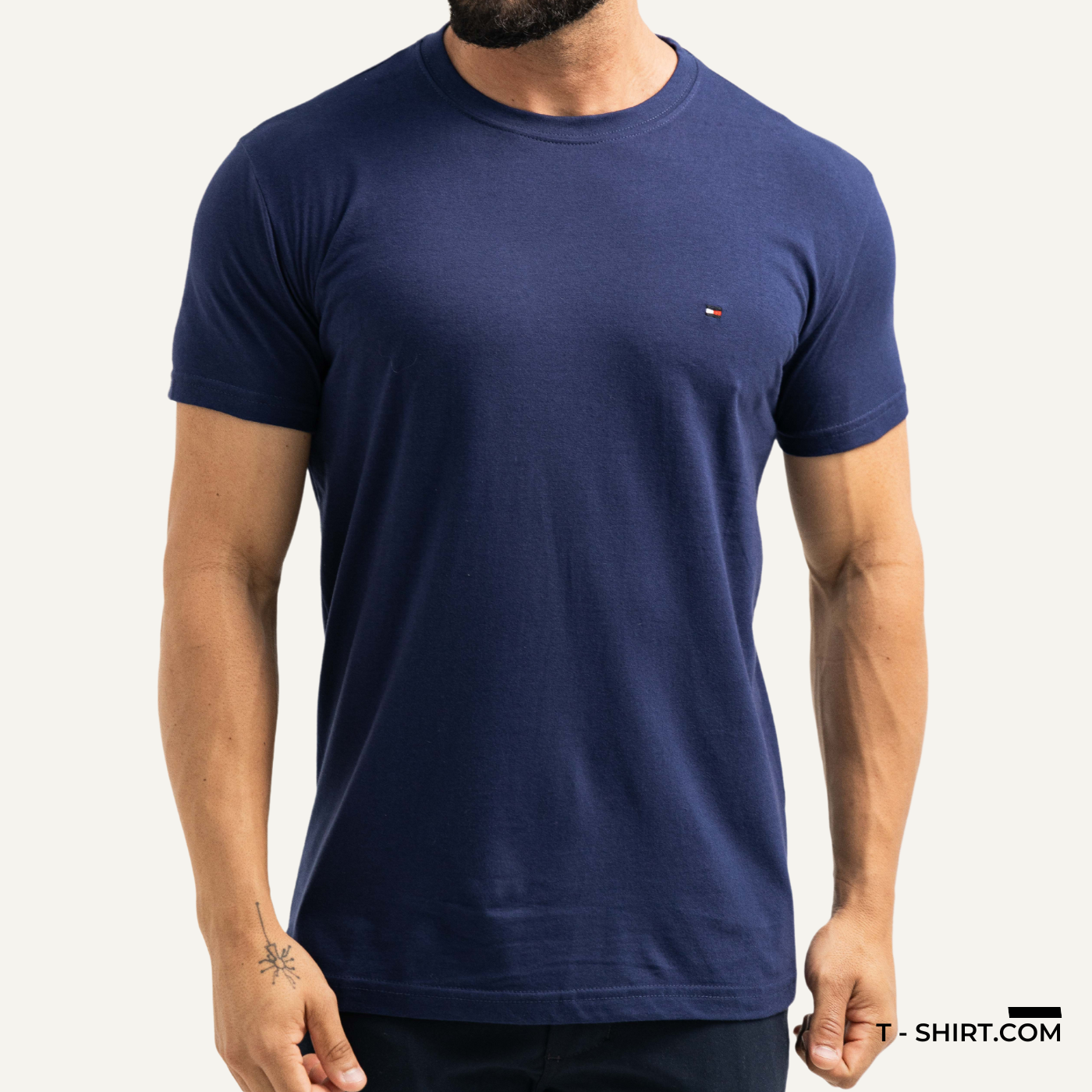 Camiseta Básica Logo Tommy Hilfiger