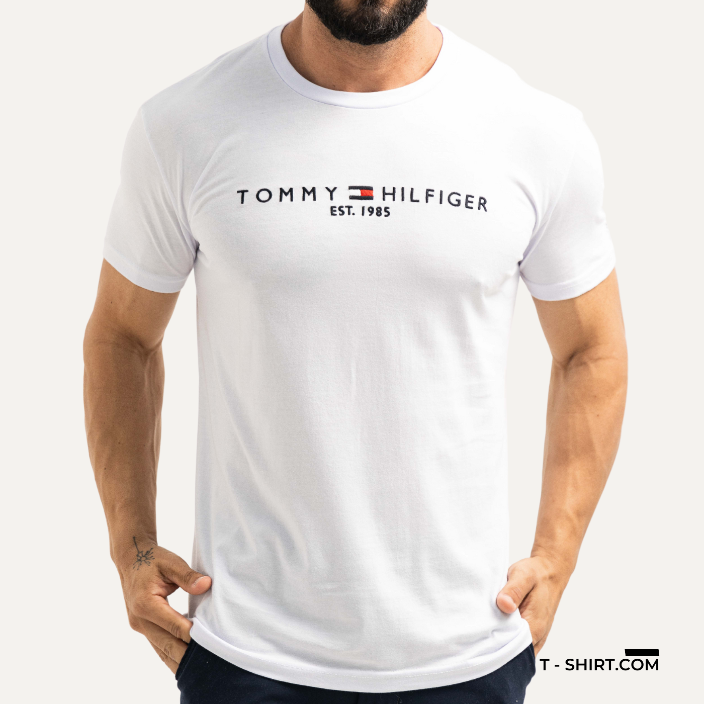 Camiseta Tommy Hilfiger Bordada