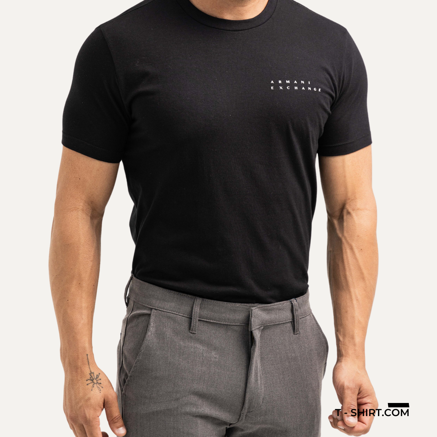 Camiseta Armani Exchange Logo Estampada