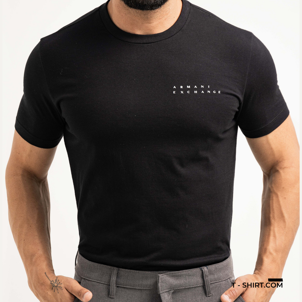 Camiseta Armani Exchange Logo Estampada